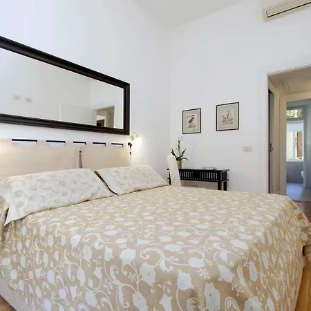 Croce Apartmán *
